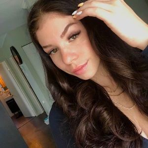 Meet your Posher, Anne sophie